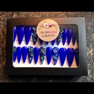 Press on nails/ cobalt gel stiletto
